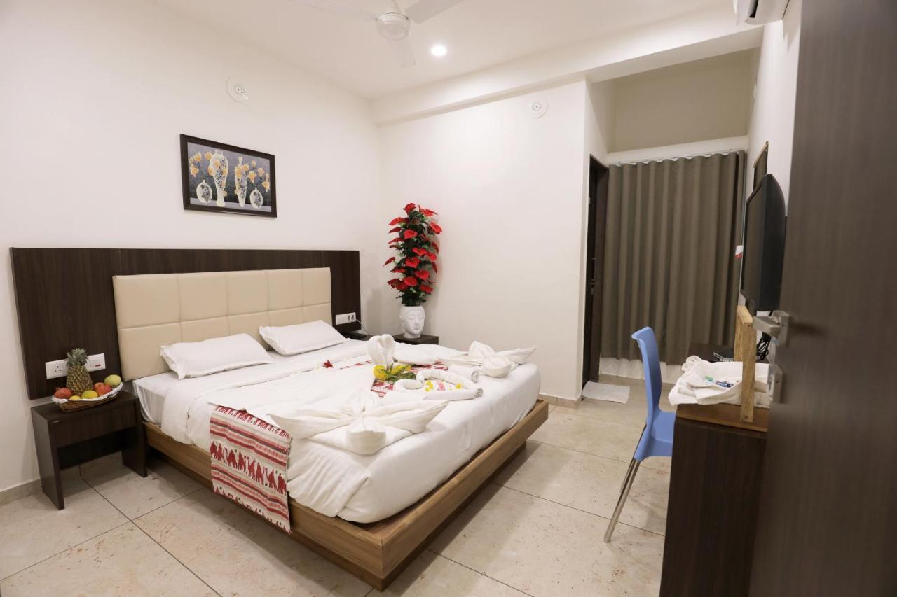 Leena Resort Garudeshwar Exterior photo